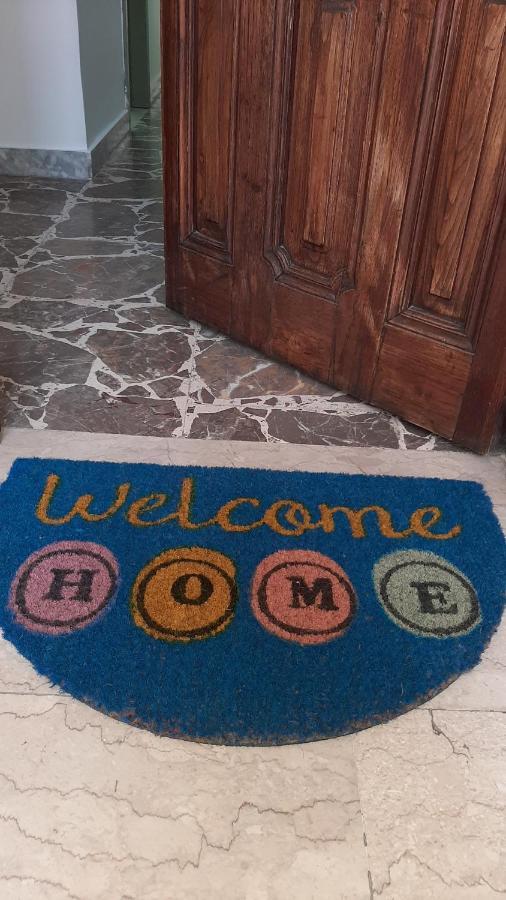 Home จีอาร์ดีนี นักซอส ภายนอก รูปภาพ